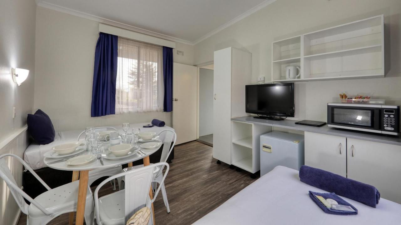Hamilton Hume Motor Inn Yass Ngoại thất bức ảnh